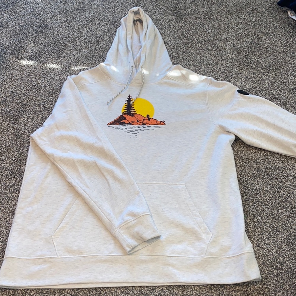 Mens Alpine hoodie. Size XXL